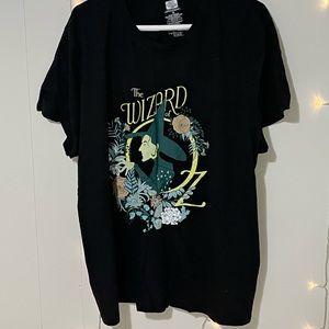 BNWOT Wizard of Oz Tshirt